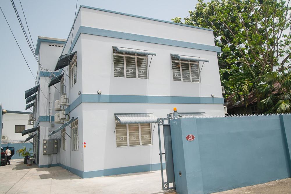 Raynebow Chateau - Chic City Getaway Port of Spain Exterior photo